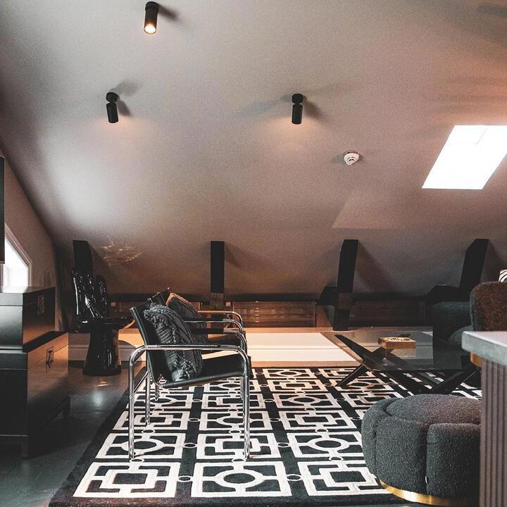 Backstage Hotel / Loftsviten