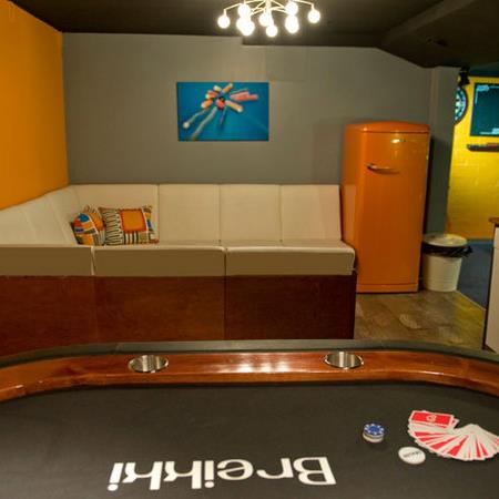 Breikki Kabinetti ja LOUNGE