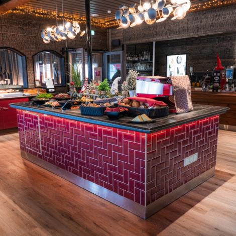 Christmas House Restaurant