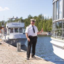 Salonkilaiva m/s Intti